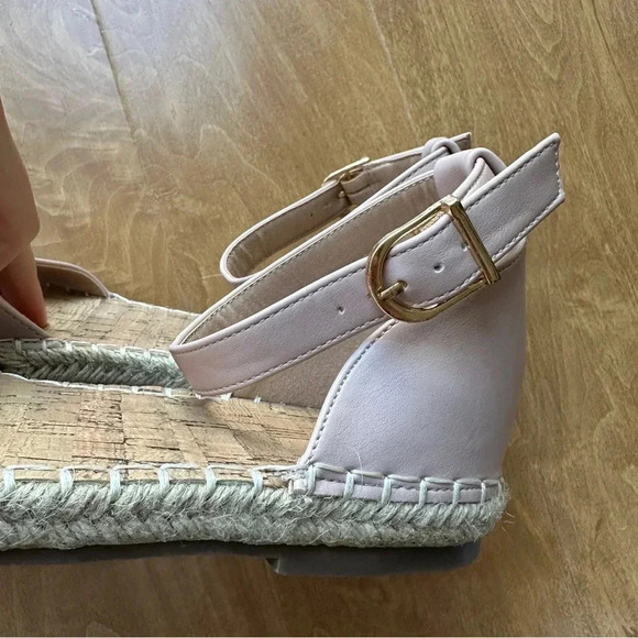 Journee Collection Lyddia Espadrille Sandal, Blush/Light Pink, Size 10M - Picture 11 of 14